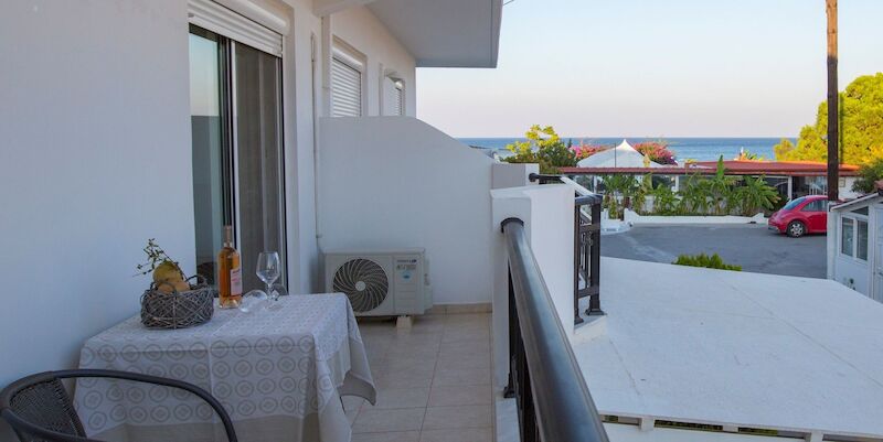 Tsambikos Apartments 20
