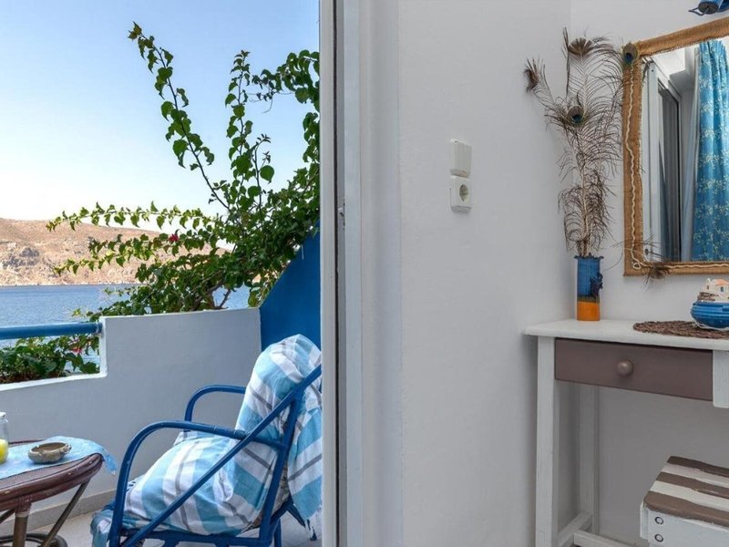 Marina Rooms