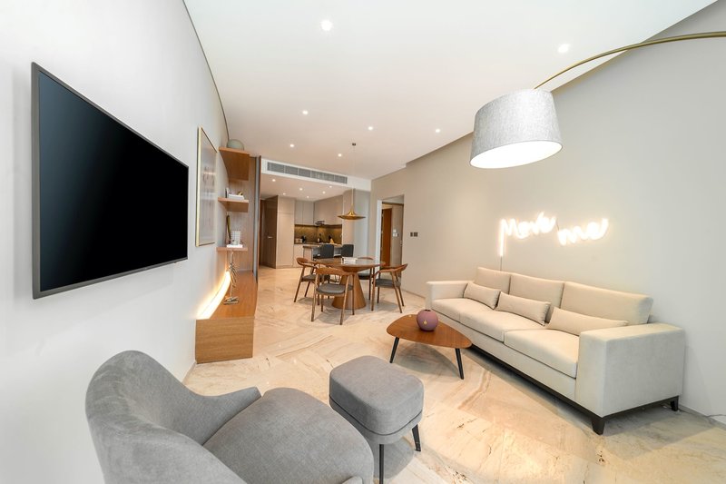 Five Jumeirah Village Dubai 23 - Lounge / Lobby