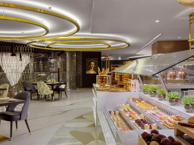 Paramount Hotel Dubai 6