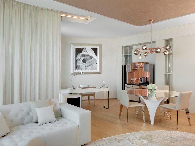 Paramount Hotel Dubai 40