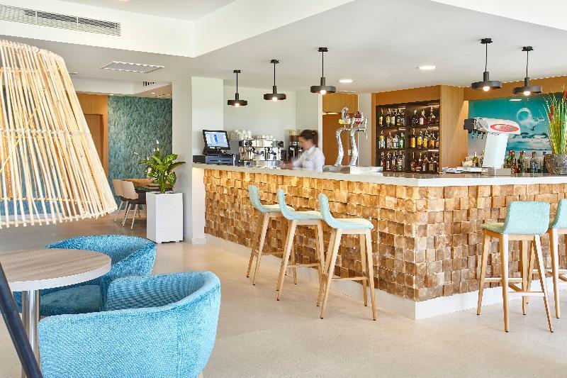 Universal Hotel Castell Royal 10