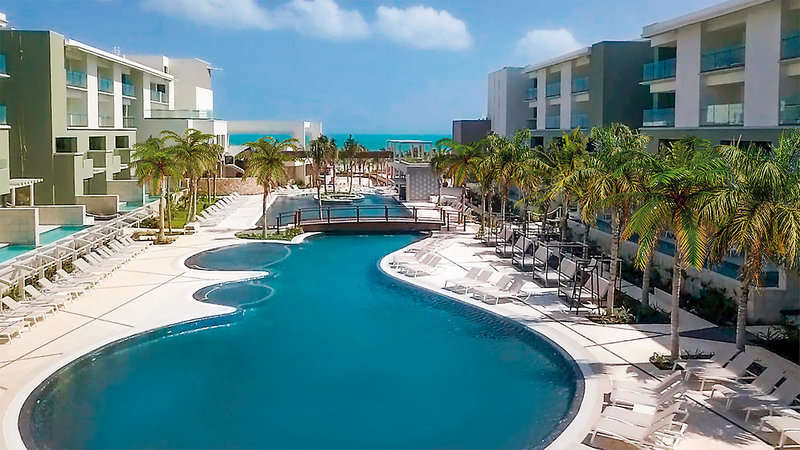 Hotel Catalonia Grand Costa Mujeres 11