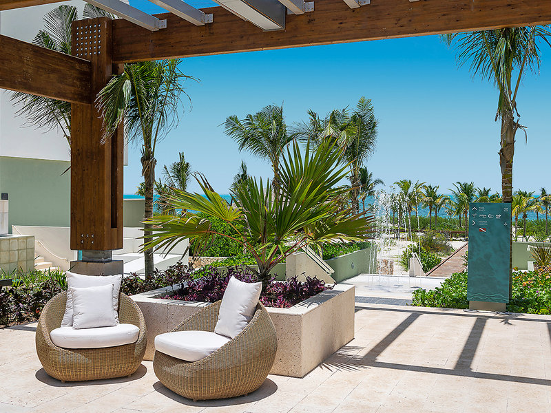 Hotel Catalonia Grand Costa Mujeres 11