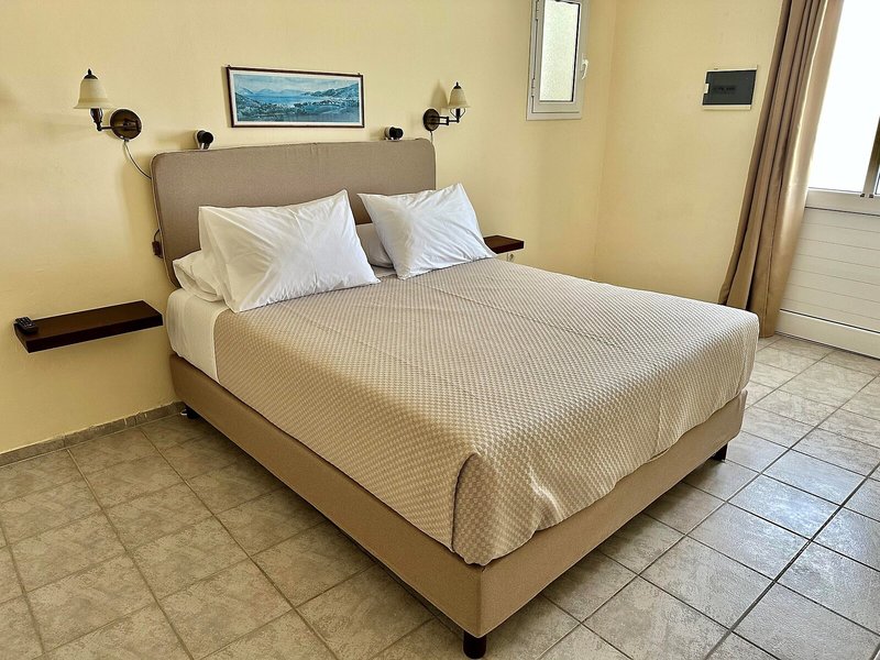 Liberatos Village 25