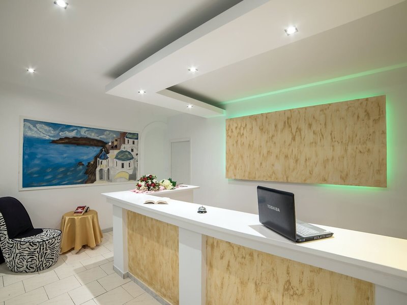 Pantheon Hotel 21