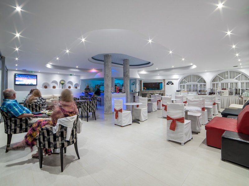 Pantheon Hotel 23