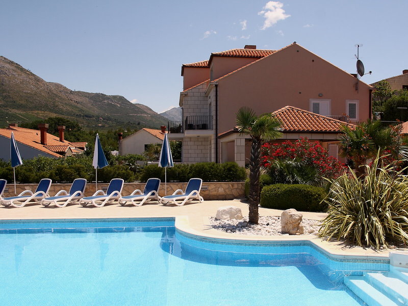 Villa Alegria 1