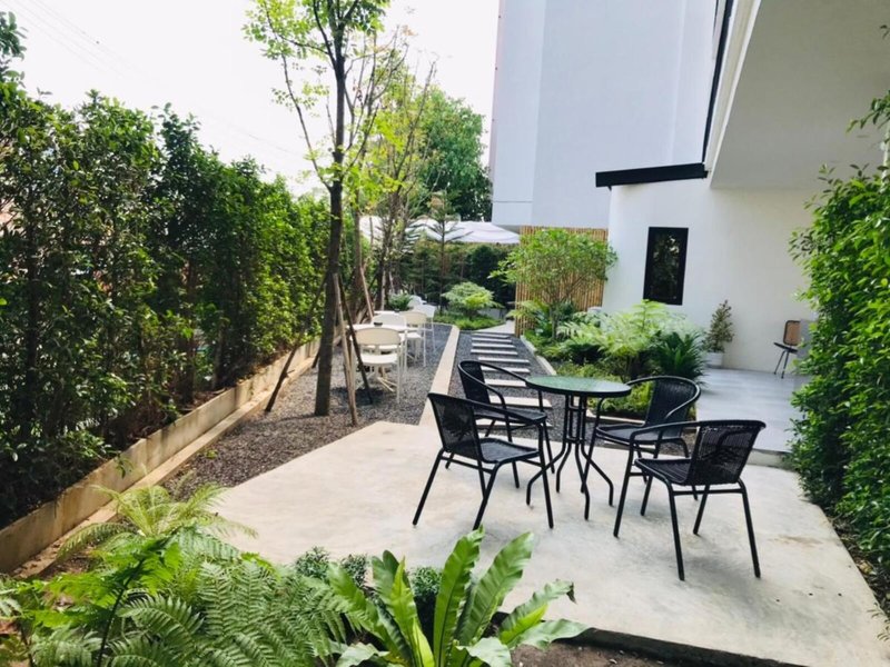 The Singha Hotel 9