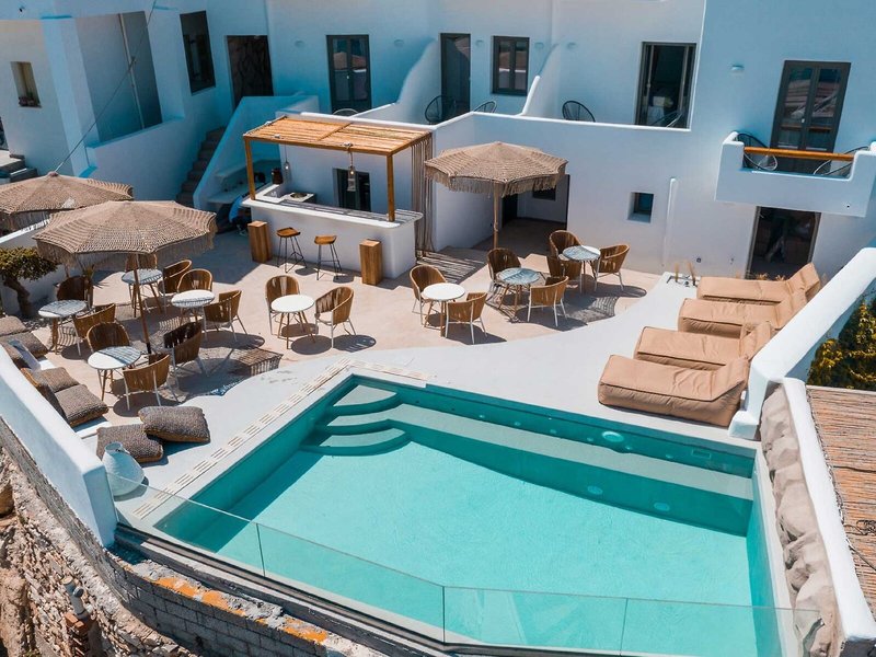 Bohemian Luxury Boutique Hotel 6