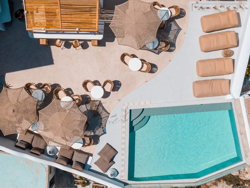 Bohemian Luxury Boutique Hotel 8