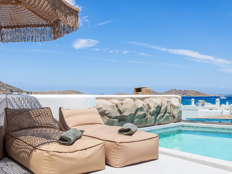 Bohemian Luxury Boutique Hotel 9