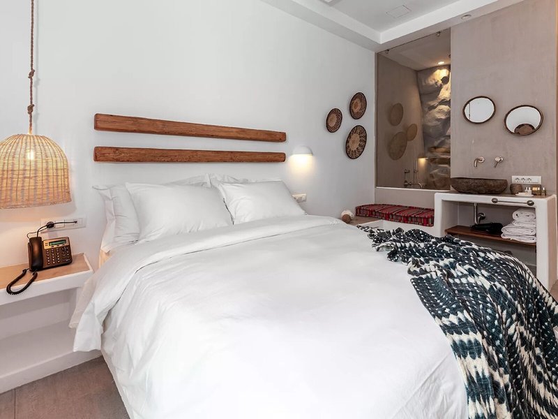 Bohemian Luxury Boutique Hotel 19