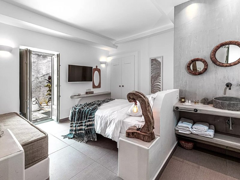 Bohemian Luxury Boutique Hotel 31