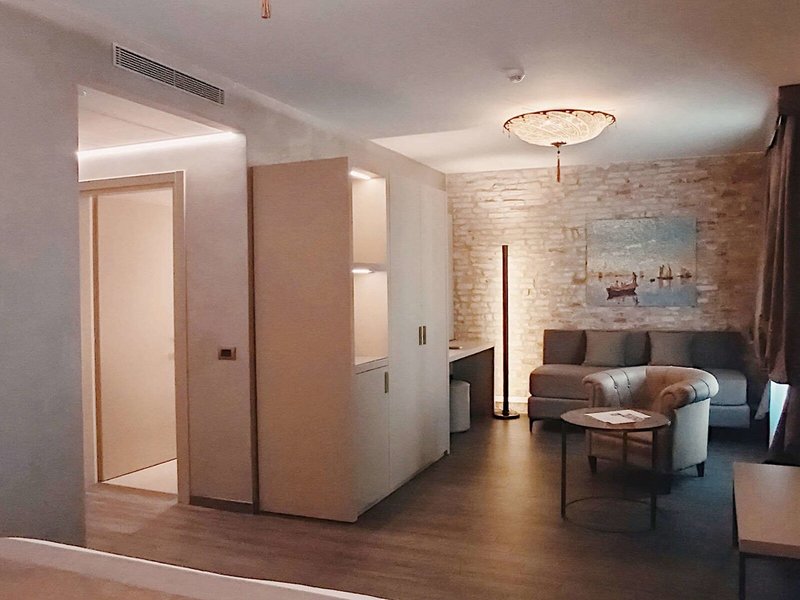 Hotel Aquarius 5