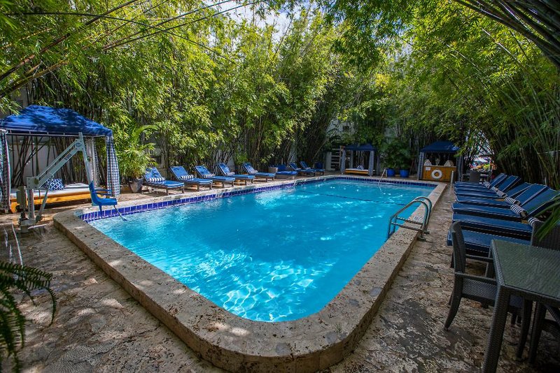 Catalina Hotel & Beach Club 23