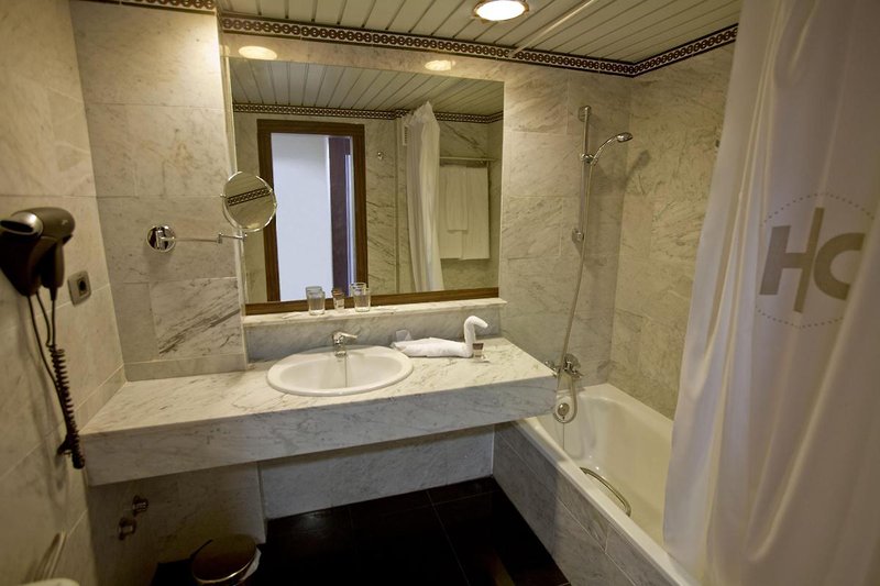 Catalonia Oro Negro 4