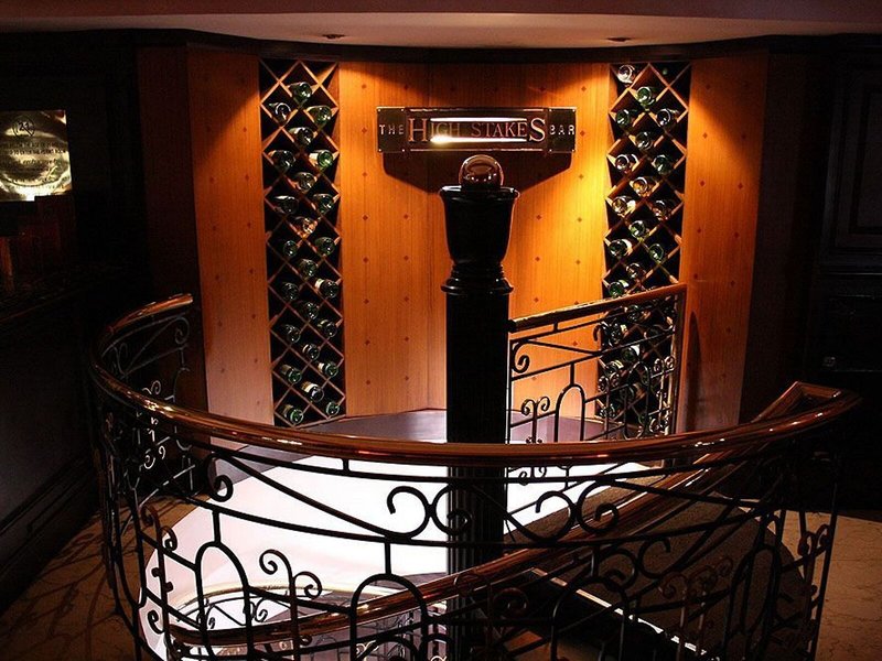 Hotel Bawa International 9