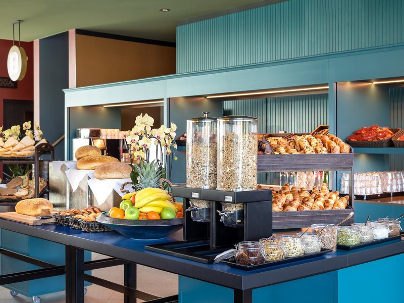 Olympic Hotel 10