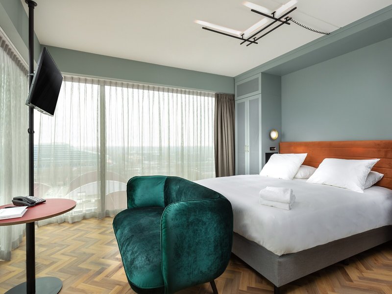 Olympic Hotel 16