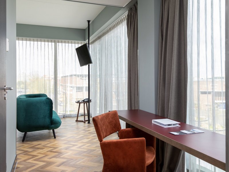 Olympic Hotel 19