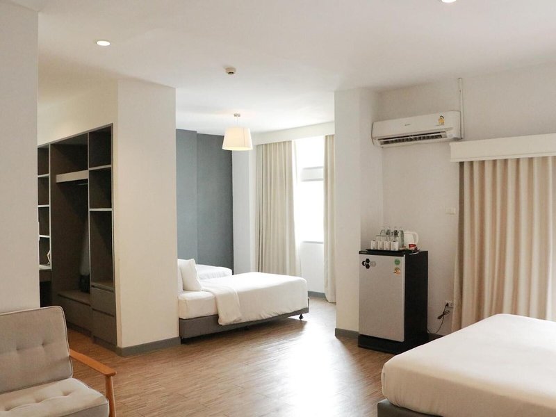 Oakwood Hotel Journeyhub Pattaya 16
