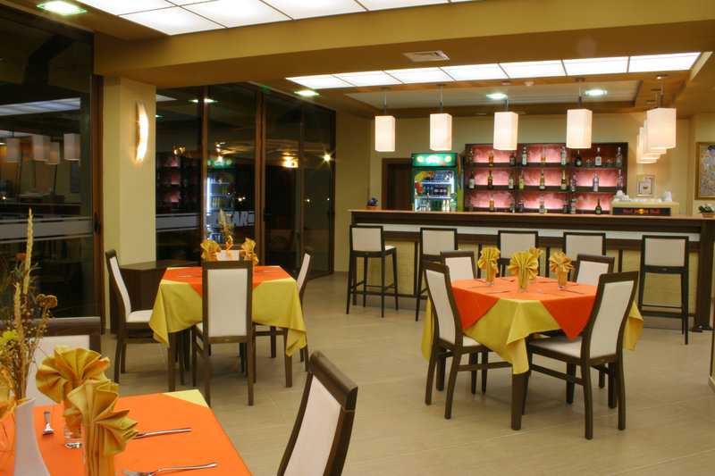 Hotel Iskar 12