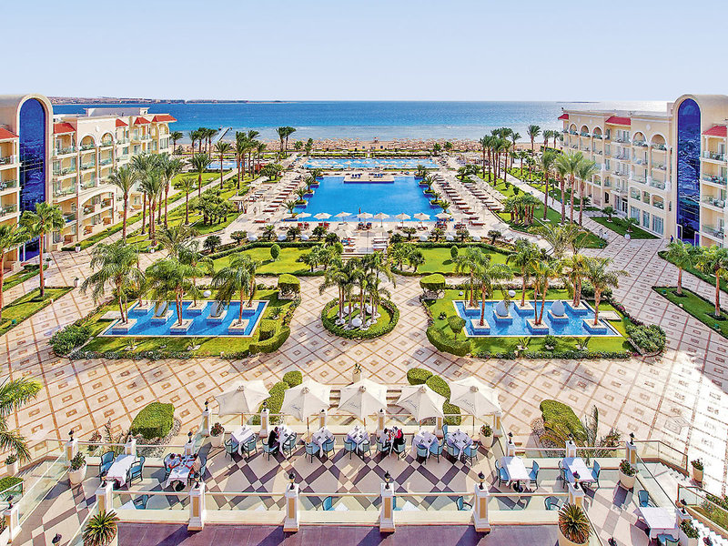 Premier Le Reve Hotel & Spa 2