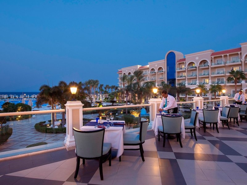 Premier Le Reve Hotel & Spa 25