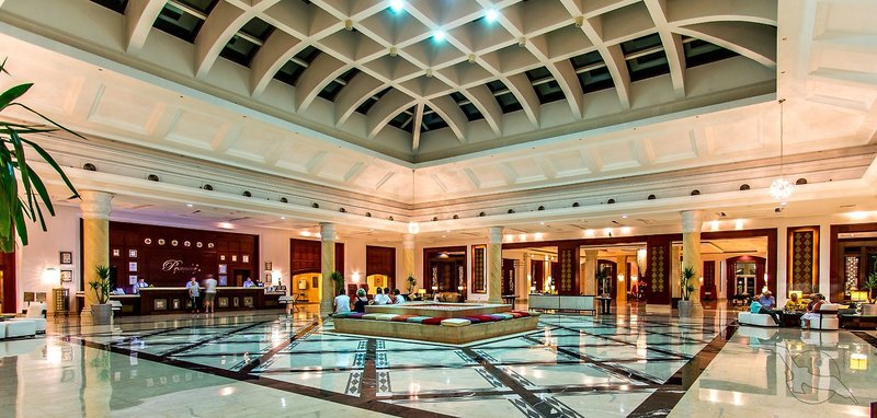 Premier Le Reve Hotel & Spa 11