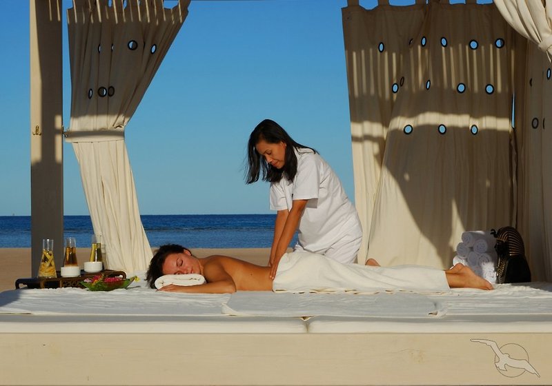 Premier Le Reve Hotel & Spa 14