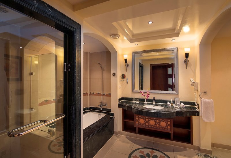 Premier Le Reve Hotel & Spa 8