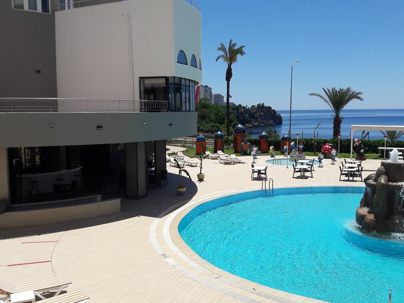 Cender Hotel 14