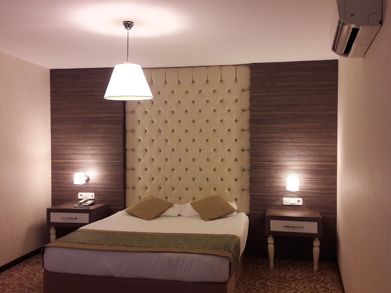 Cender Hotel 42