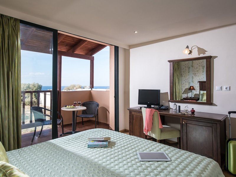 Koutrakis Suites 9