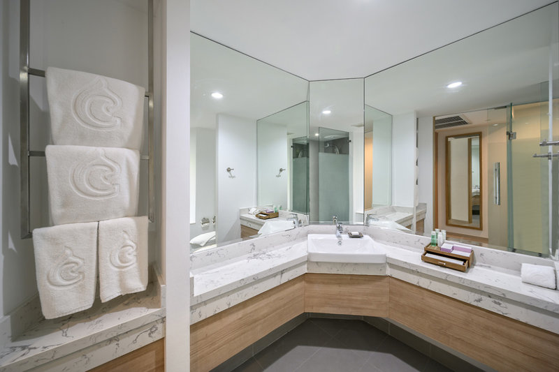 Centara Ao Nang Beach Resort & Spa 4