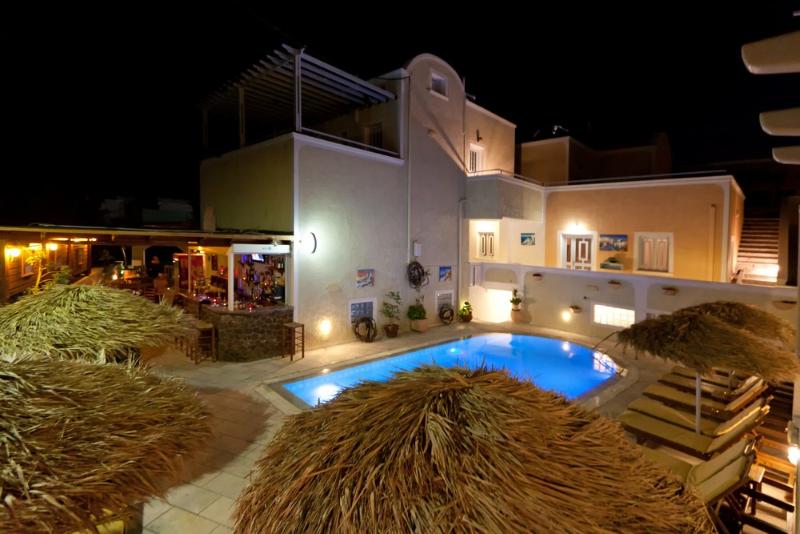 Sellada Apartments Kamari 2