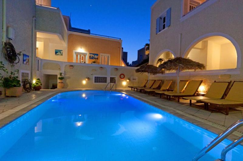 Sellada Apartments Kamari 5