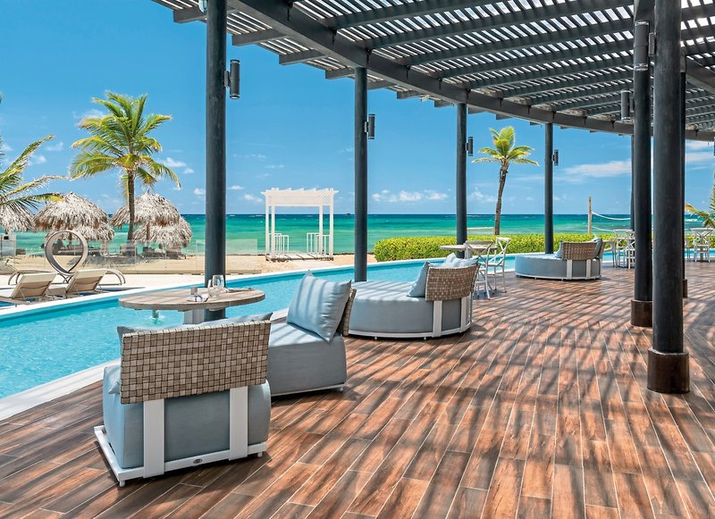 Royalton Chic Punta Cana 18