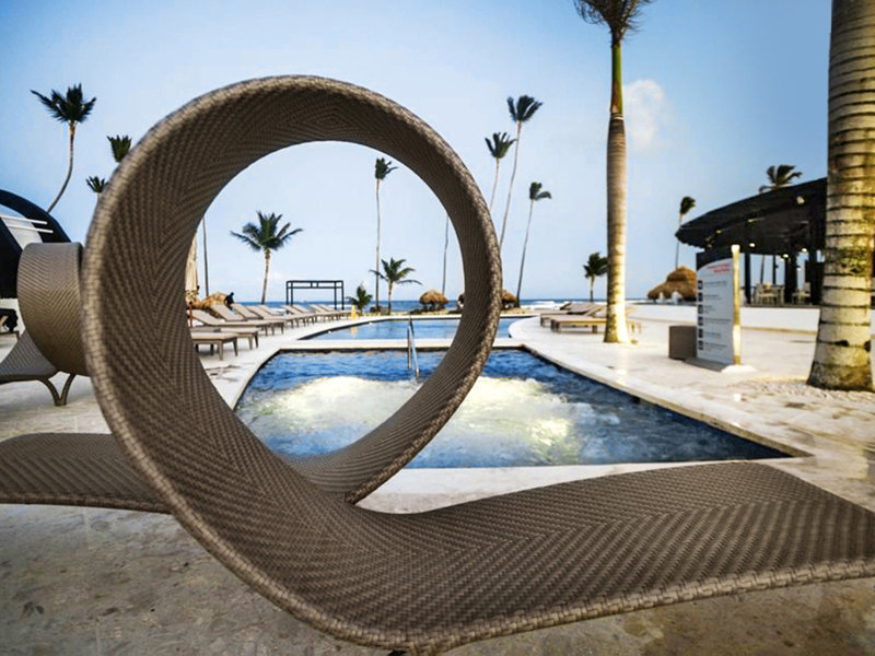 Royalton CHIC Punta Cana, An Autograph Collection 11