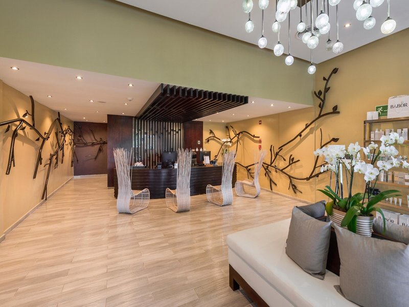 Royalton CHIC Punta Cana, An Autograph Collection 14