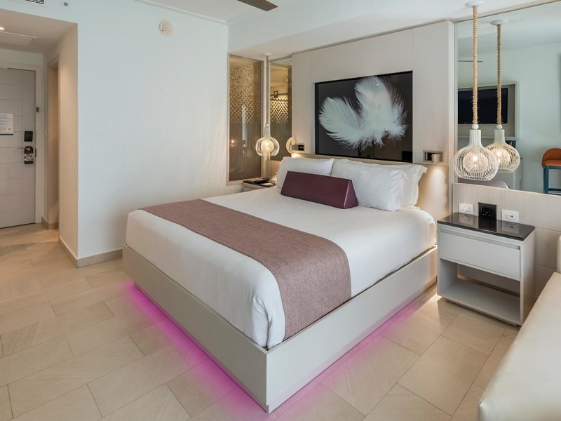 Royalton CHIC Punta Cana, An Autograph Collection 42