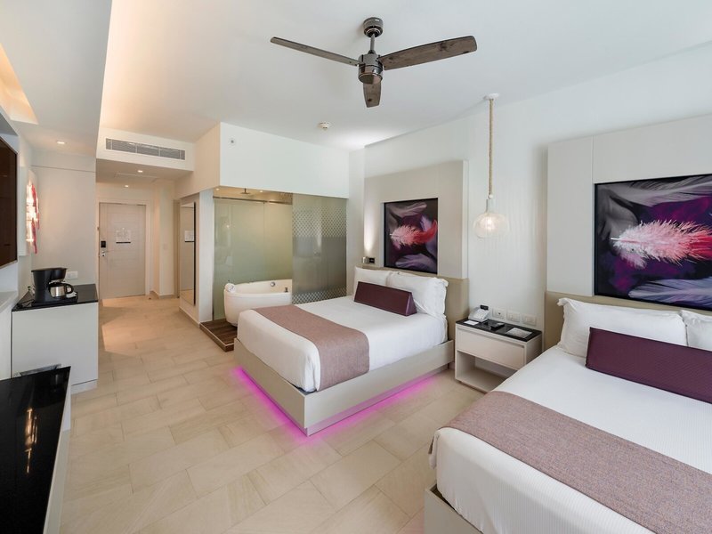 Royalton CHIC Punta Cana, An Autograph Collection 43