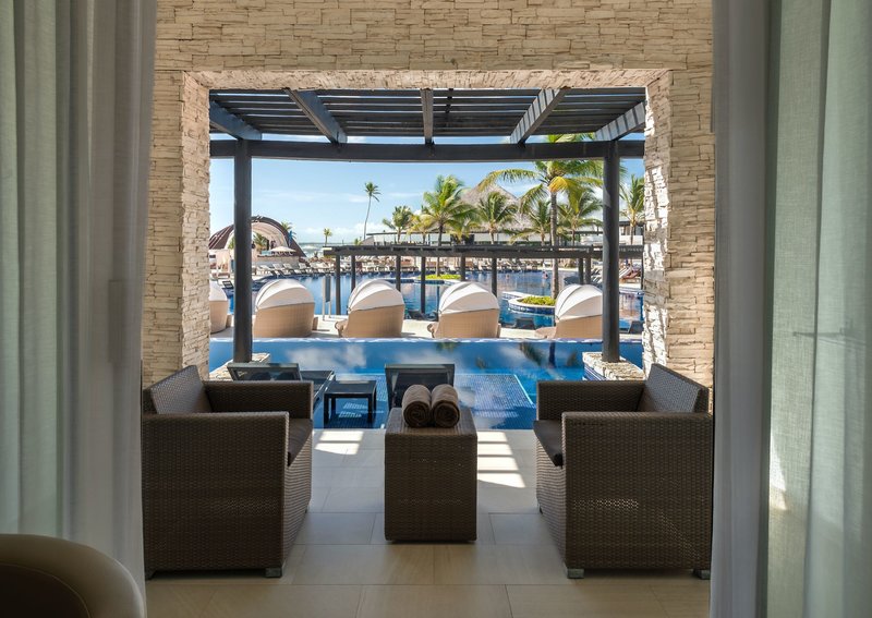 Royalton CHIC Punta Cana, An Autograph Collection 16