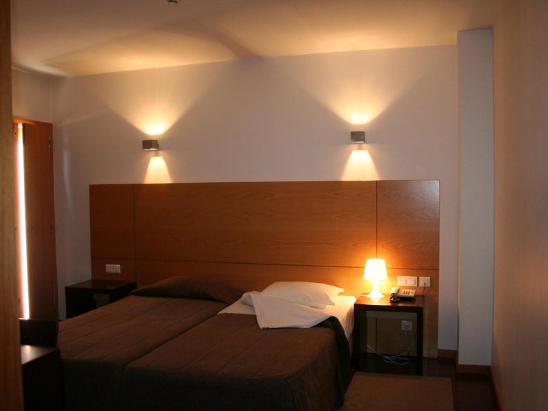 Flag Hotel Barcelos 9