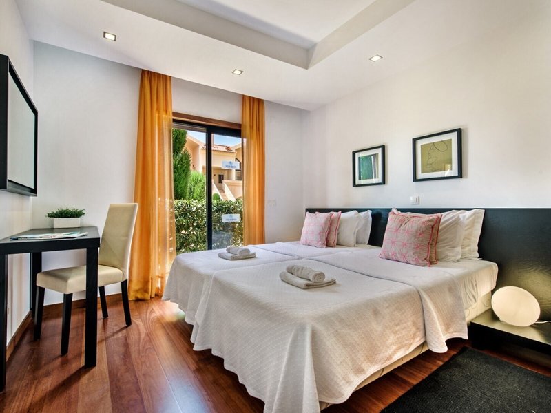 Baía da Luz 40 - Room Example