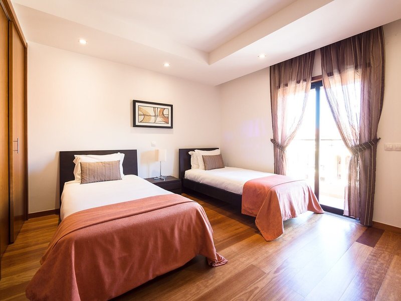 Baía da Luz 45 - Room Example