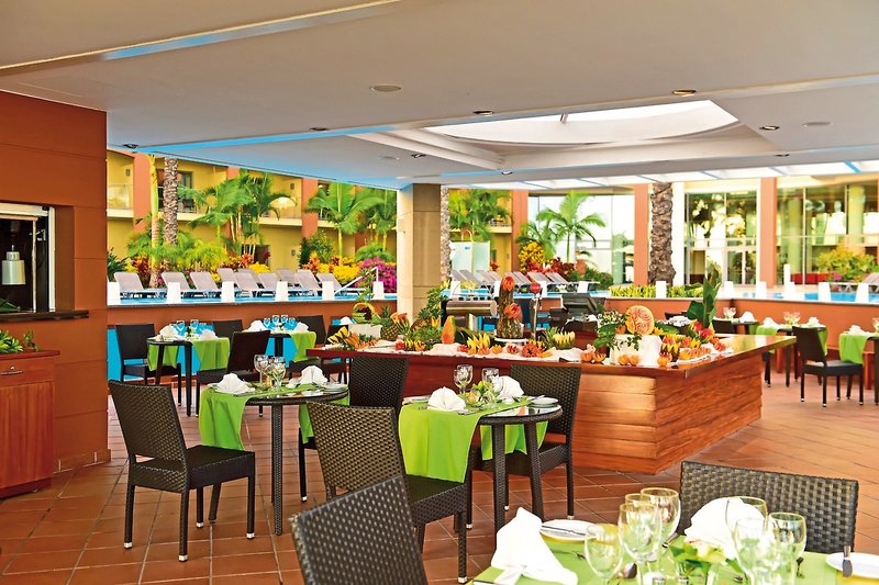 Pestana Promenade Premium Ocean & Spa Resort 9