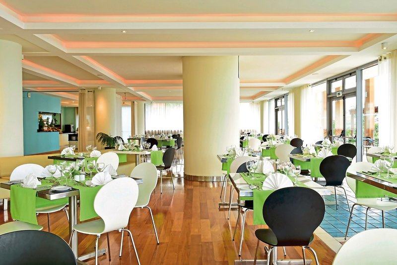 Pestana Promenade Premium Ocean & Spa Resort 12