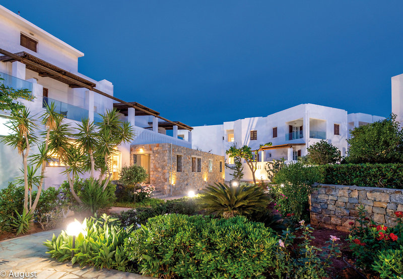 Maritimo Beach Hotel 1